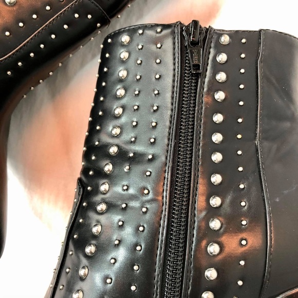 BCBG studded boots - Picture 7 of 8